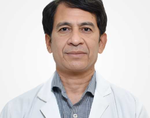 Dr. Giriraj Bora Artemis Hospital